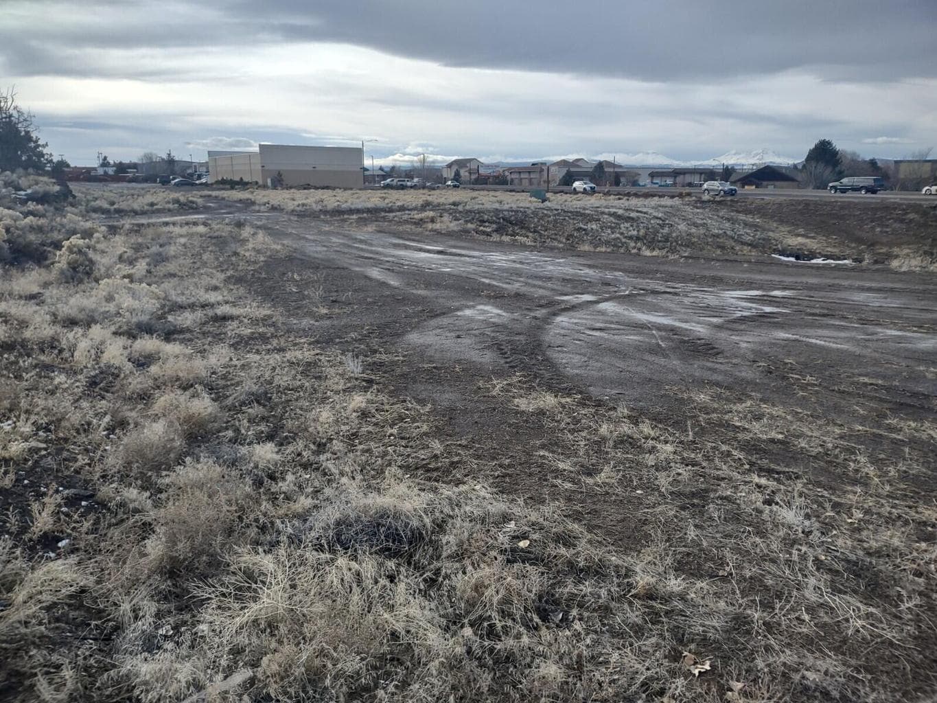 3.27 acres Hwy 97