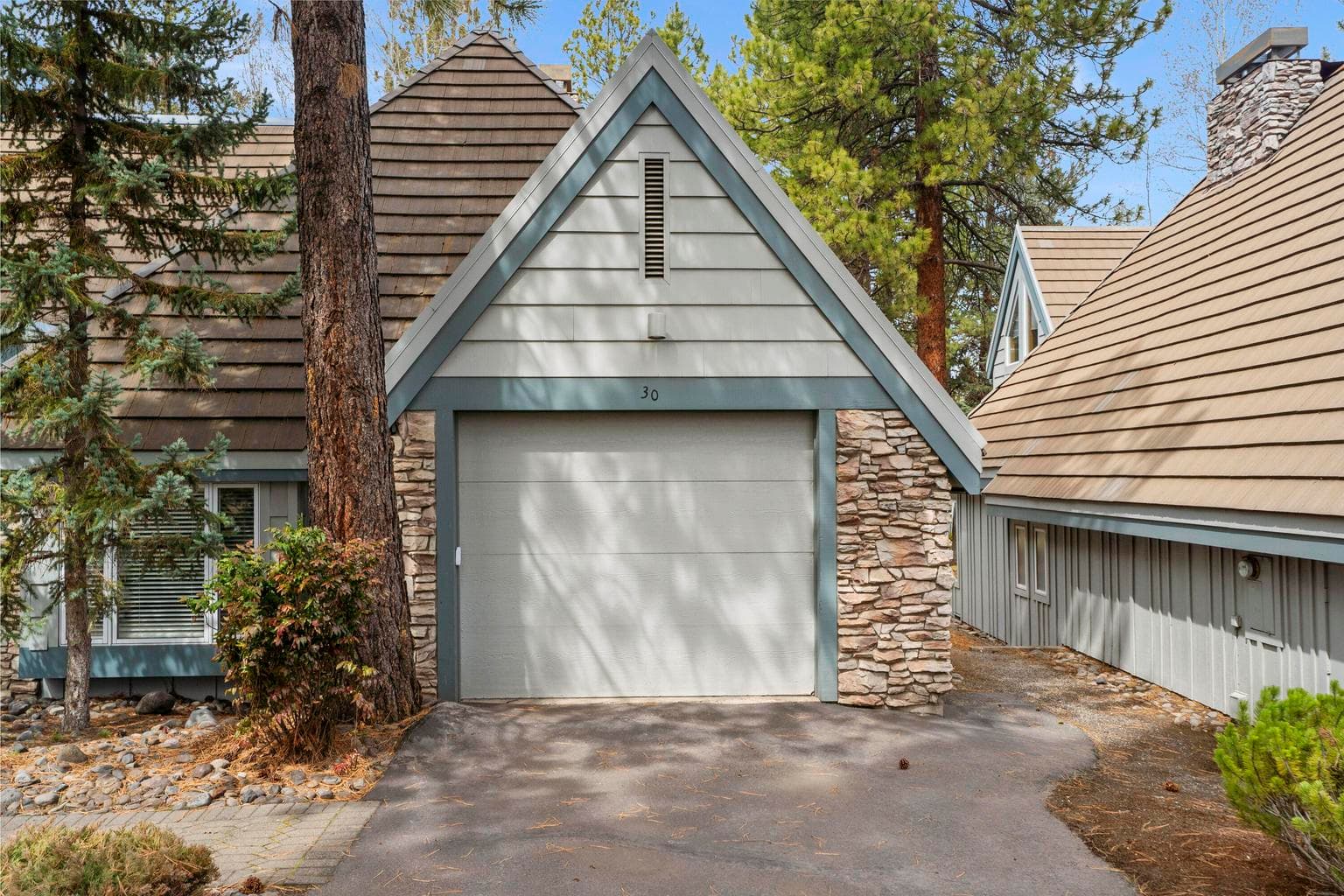 Photo of 57062 Peppermill 3 of 23