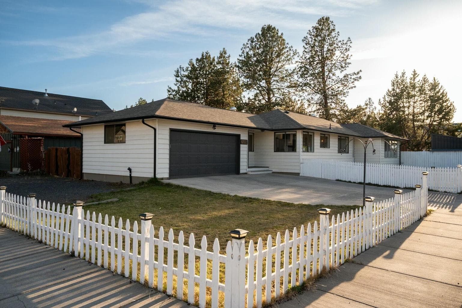 21315 Livingston