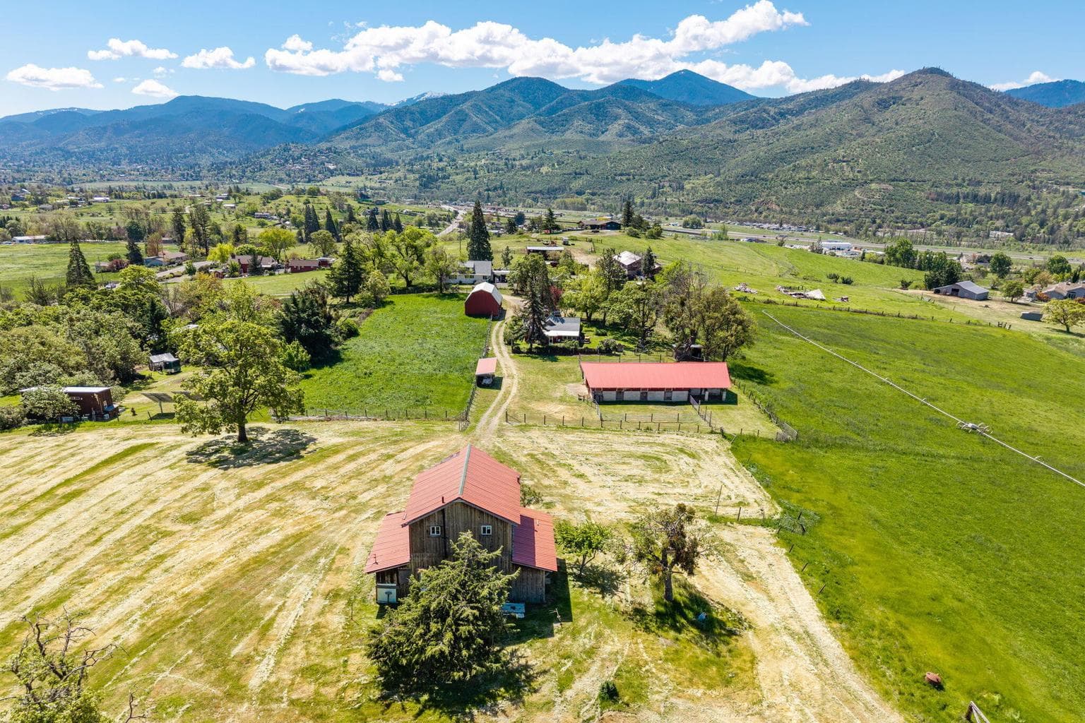 1249 Valley View