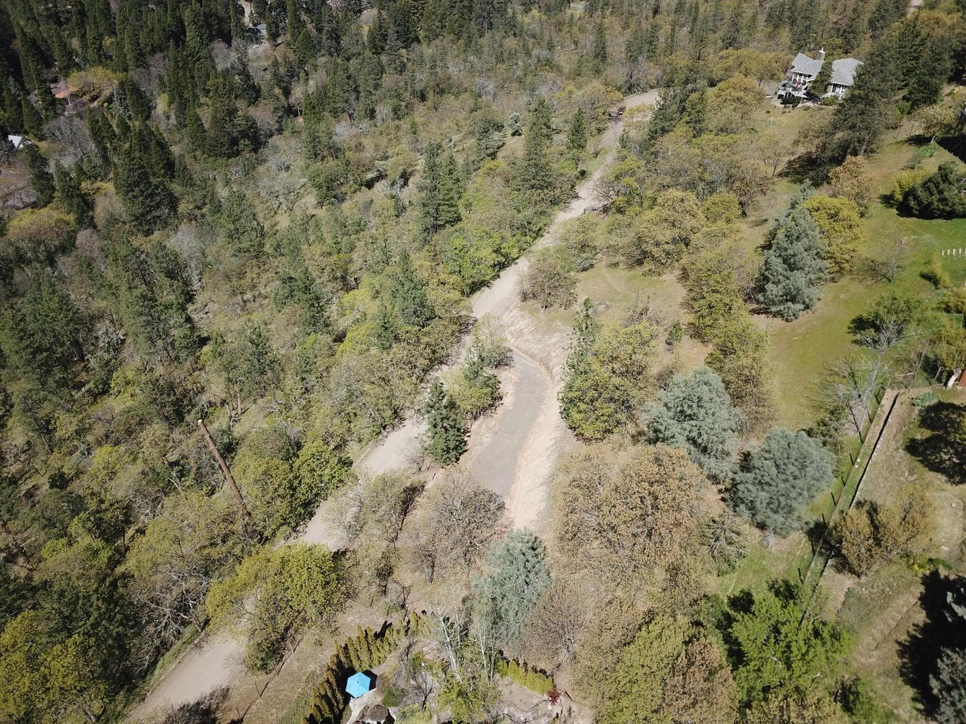Photo of 440 Glenview 2 of 3