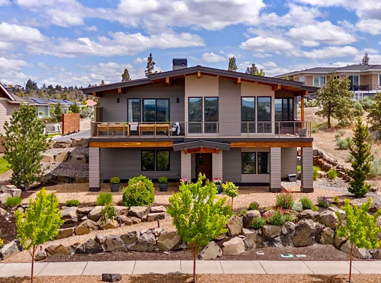 Photo of 454 Manzanita 4 of 65