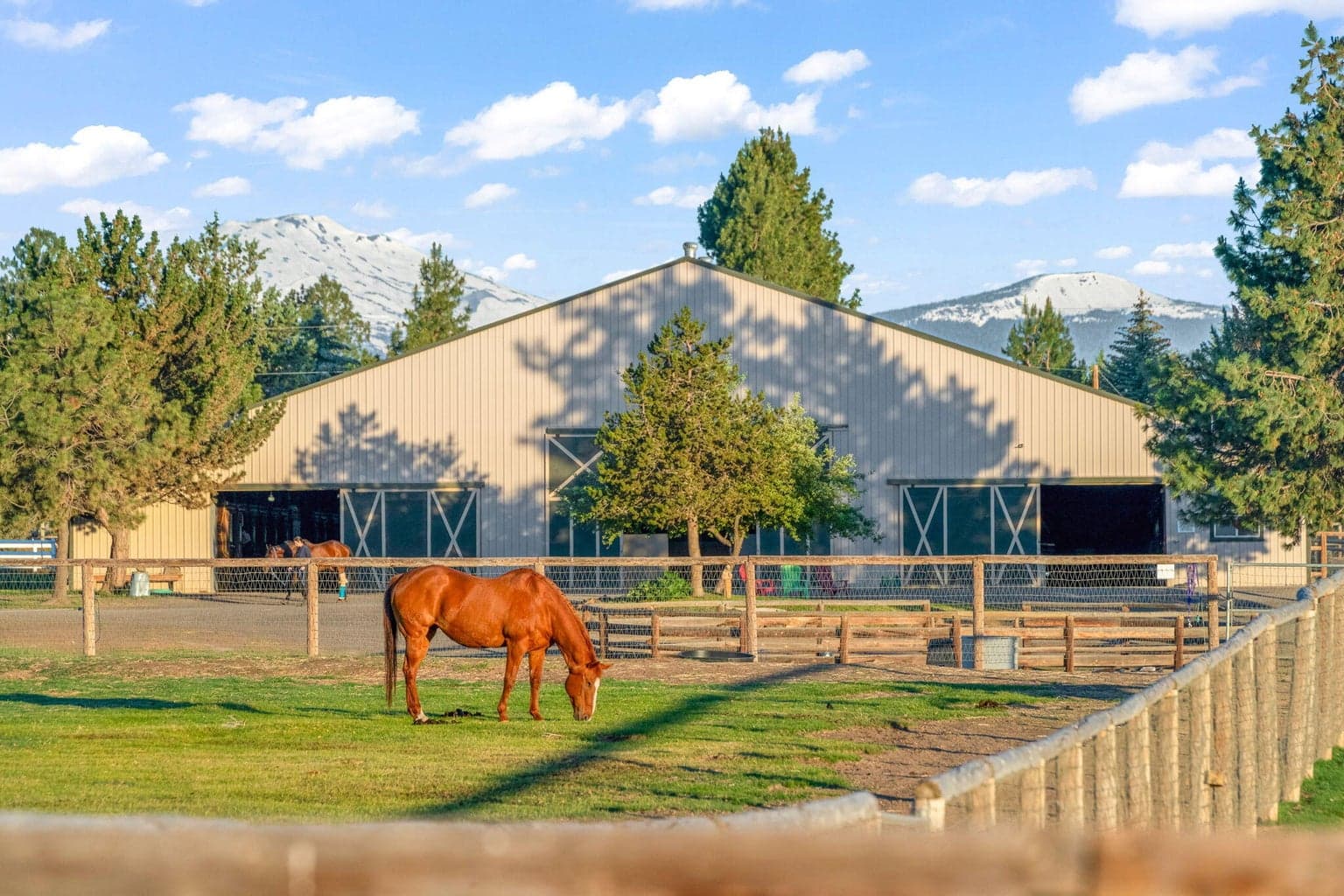 Upper Barn, cascade views.