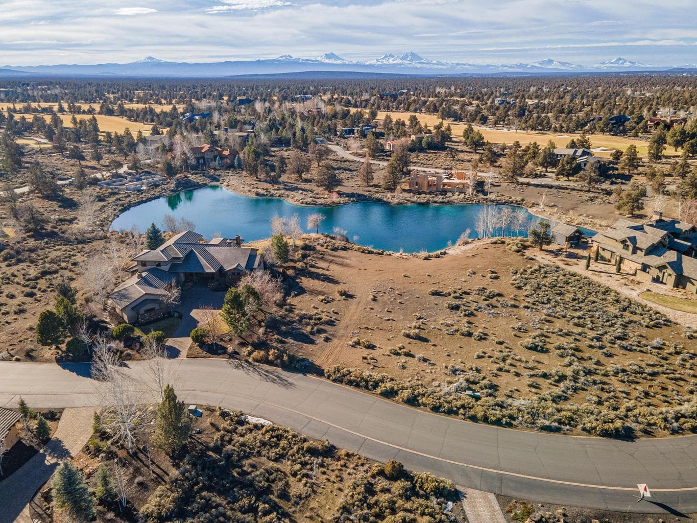Photo of 65935 Pronghorn Estates 5 of 9