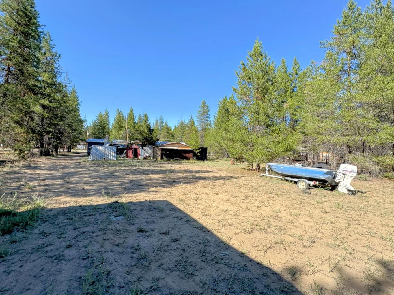Photo of 16105 Dyke 4 of 19