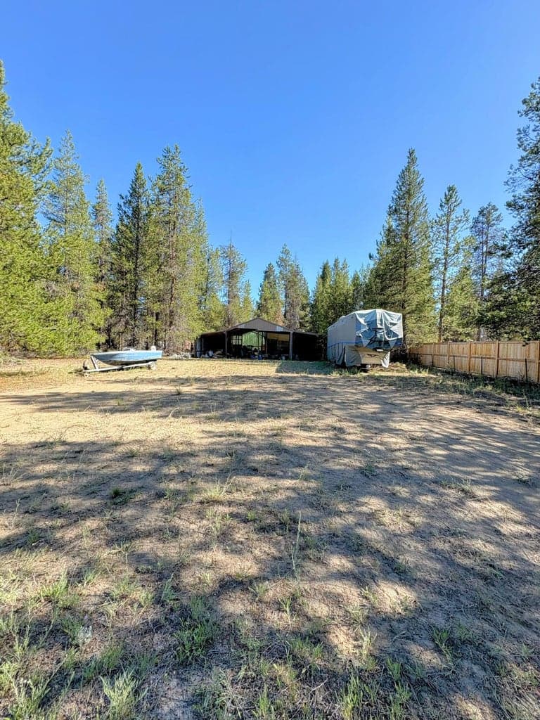 Photo of 16105 Dyke 5 of 19