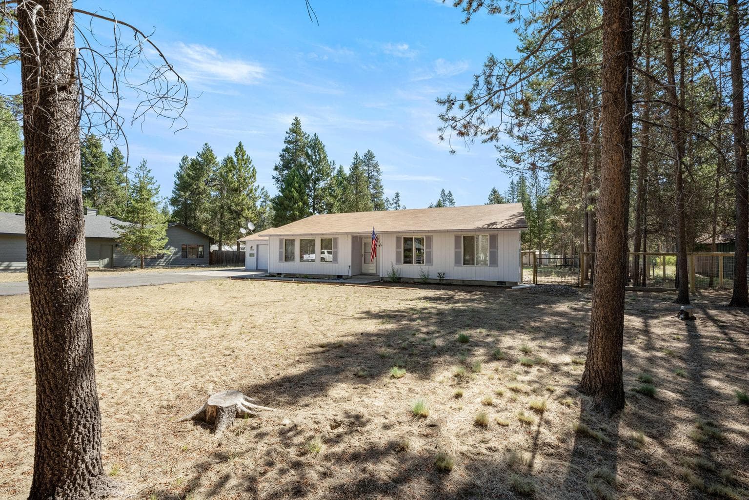 Photo of 52466 Lost Ponderosa 5 of 37