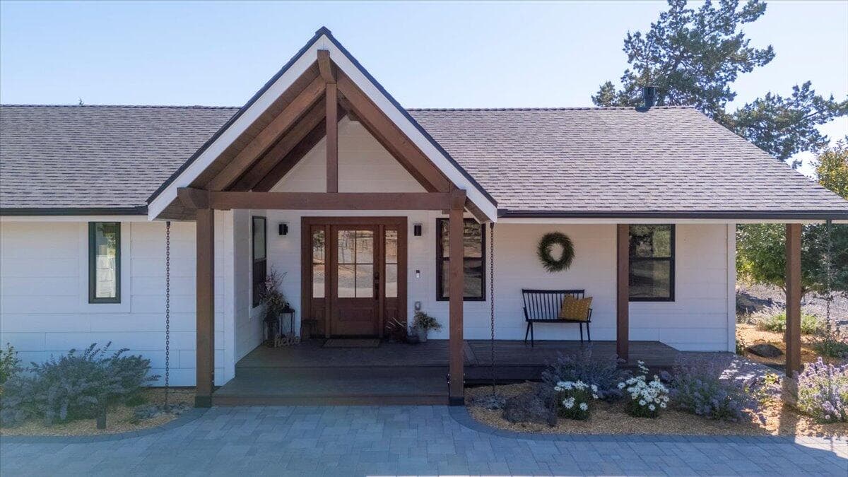 Photo of 4800 57th 3 of 90