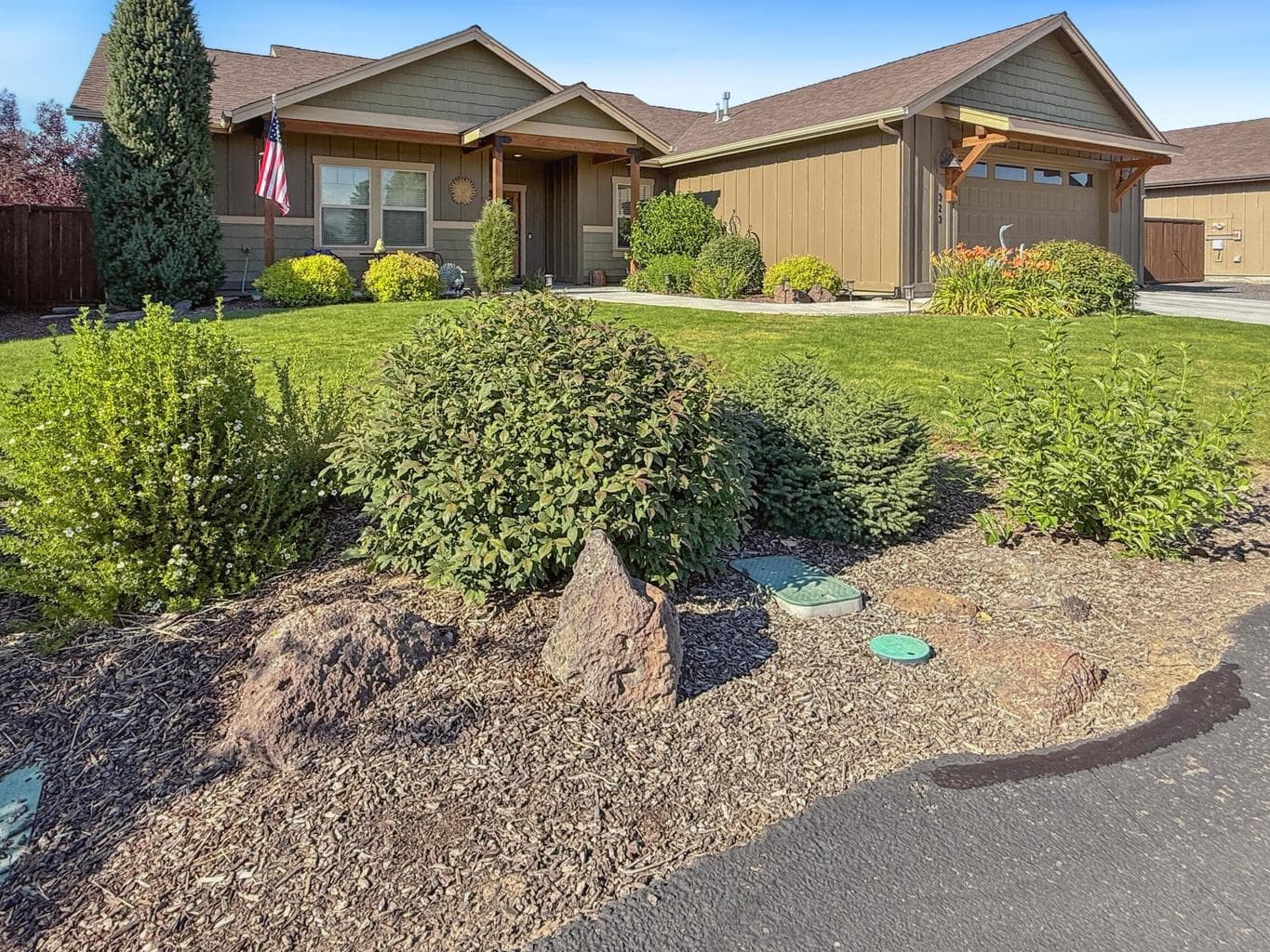 Photo of 323 Saddle Ridge 2 of 38