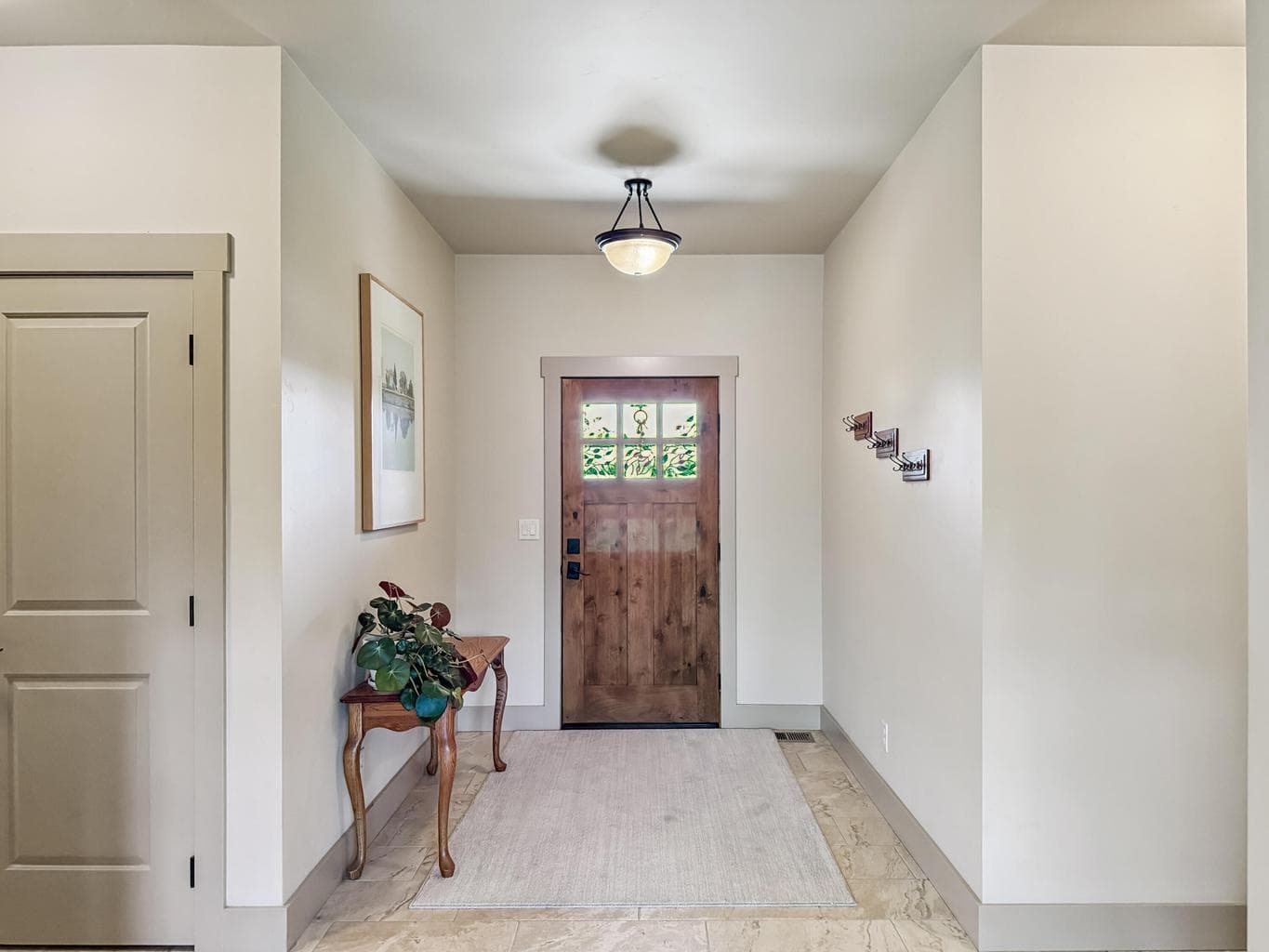 Photo of 323 Saddle Ridge 5 of 38