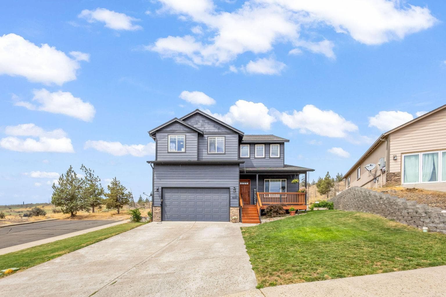 Photo of 558 Cedar Hill 2 of 40