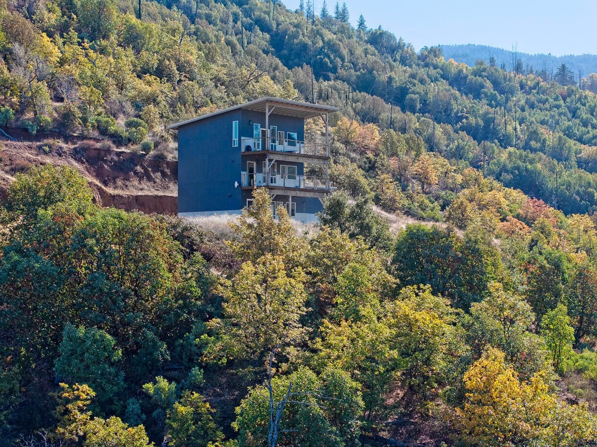 3152 Siskiyou