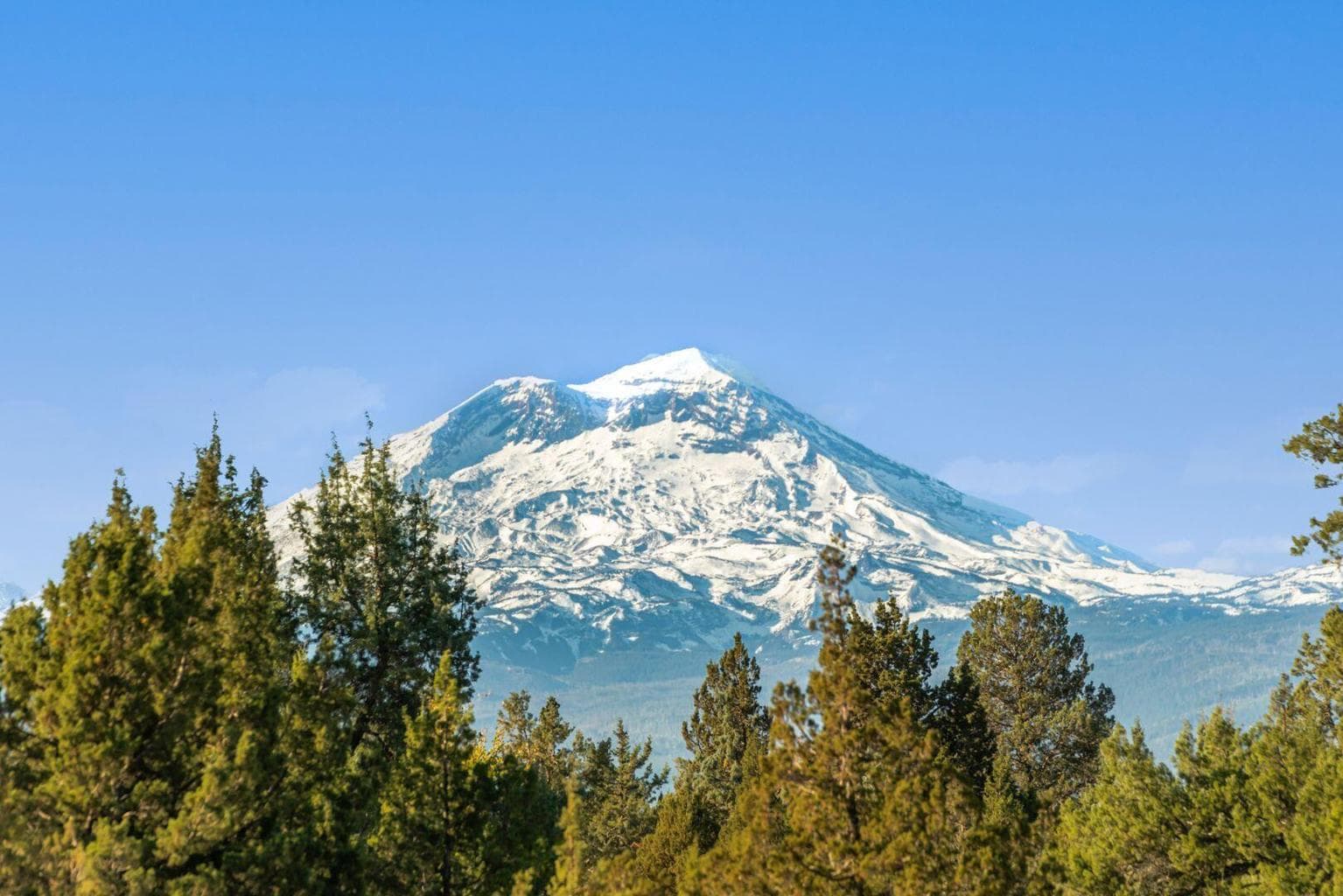 Photo of 17720 Mountain View 4 of 16