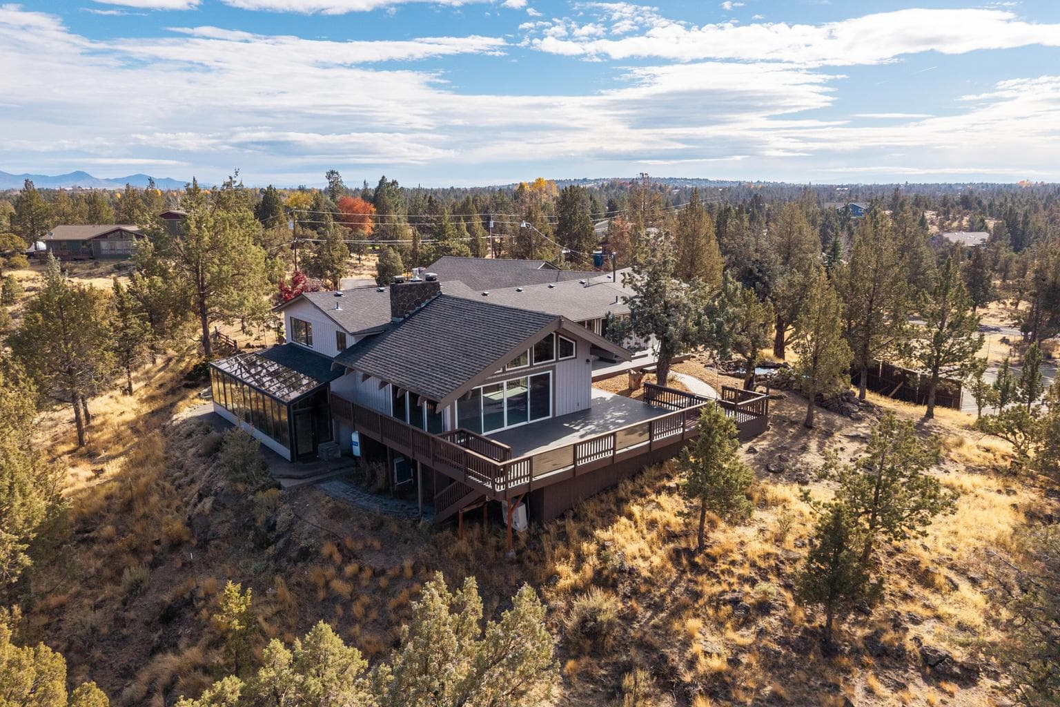 Photo of 5203 Greenwood 2 of 50
