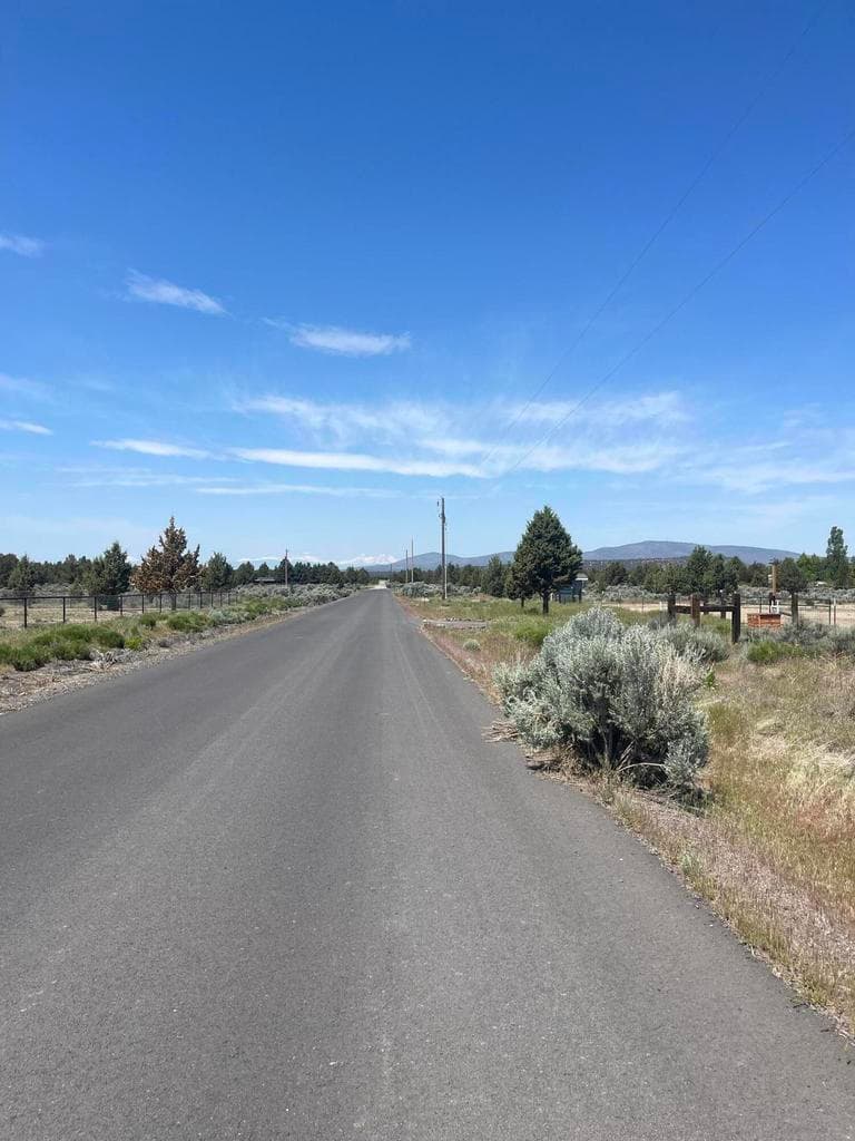 Photo of 3449 Teton 5 of 5