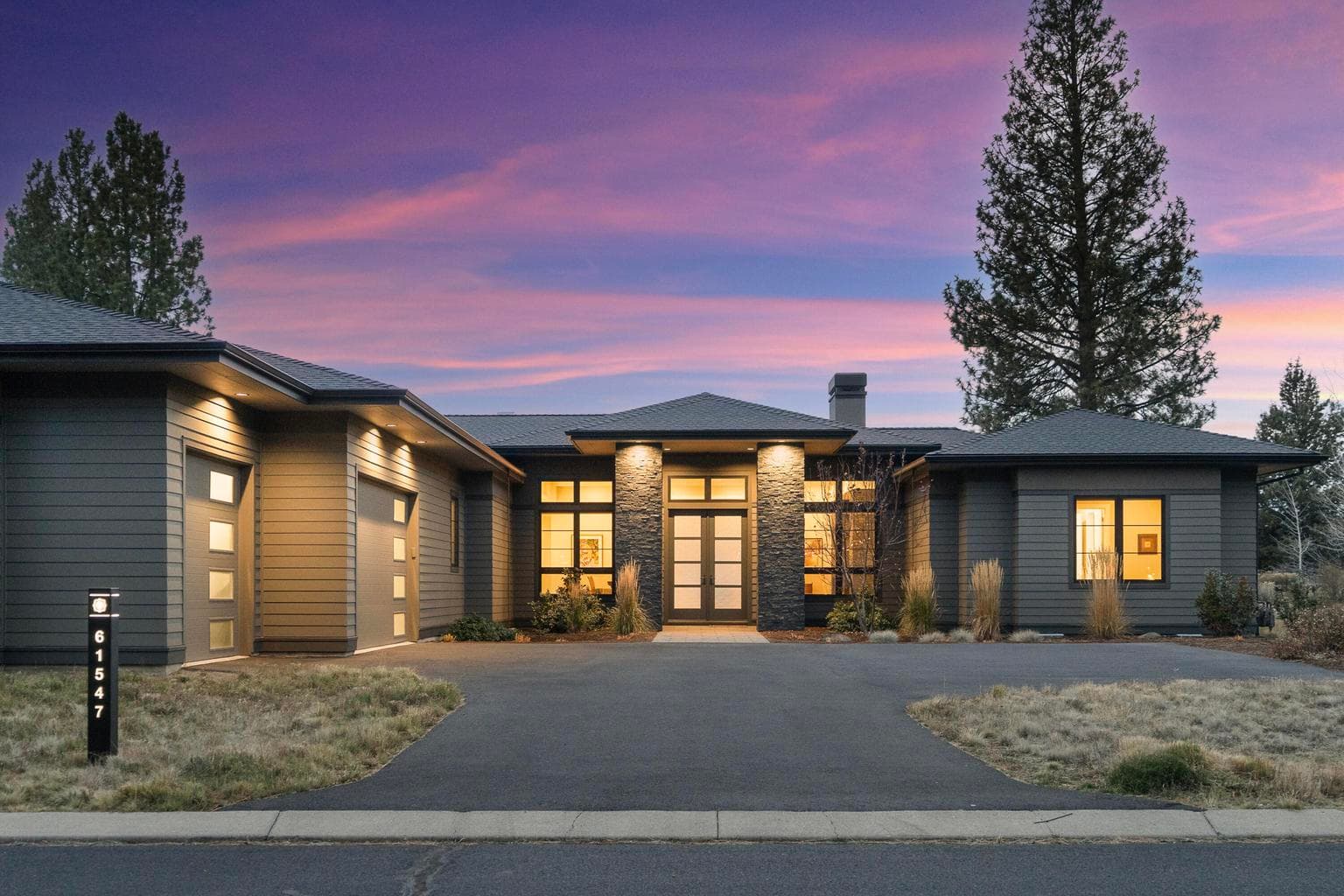 Photo of 61547 Hosmer Lake 2 of 51
