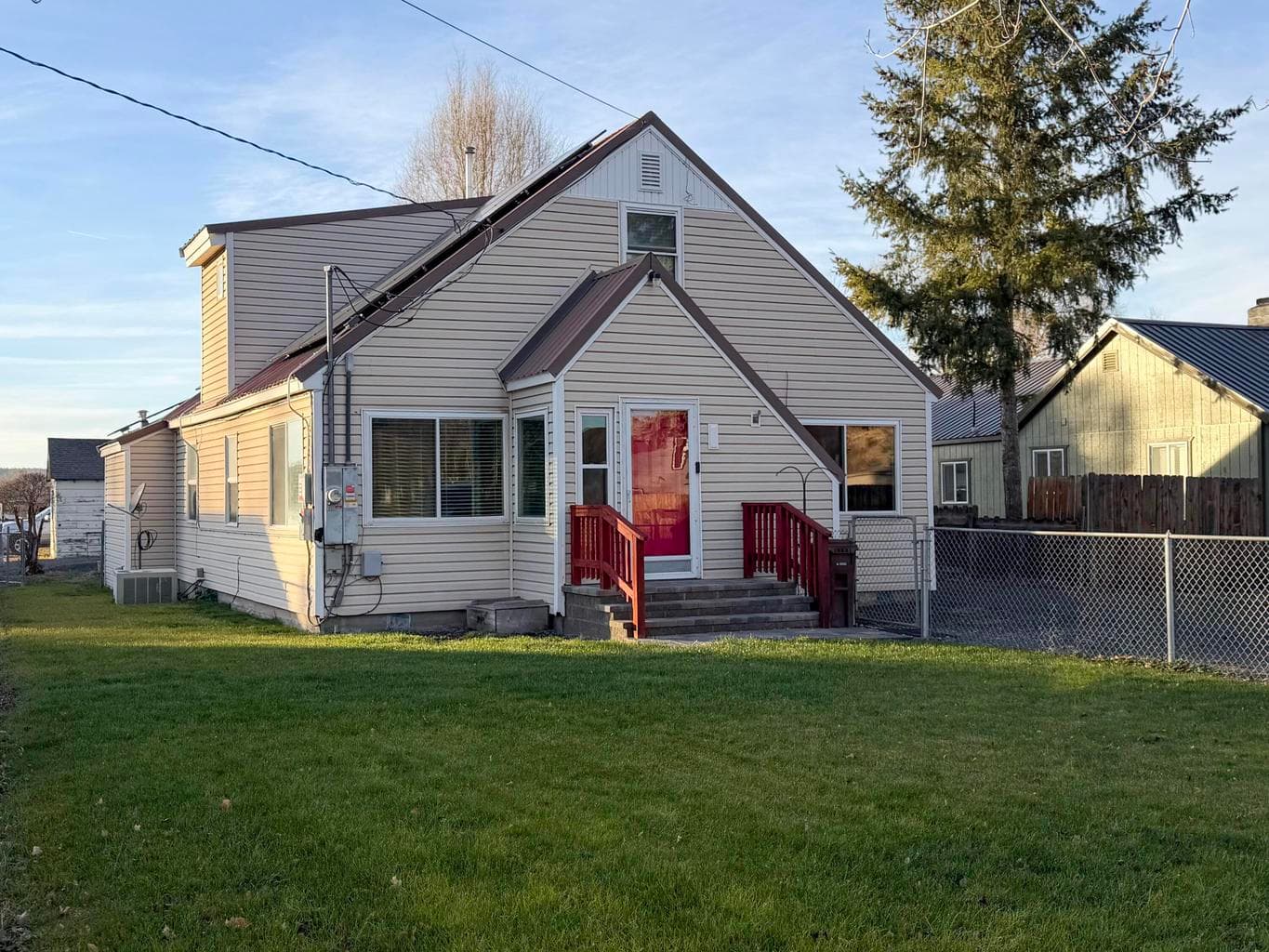 279 Willowdale