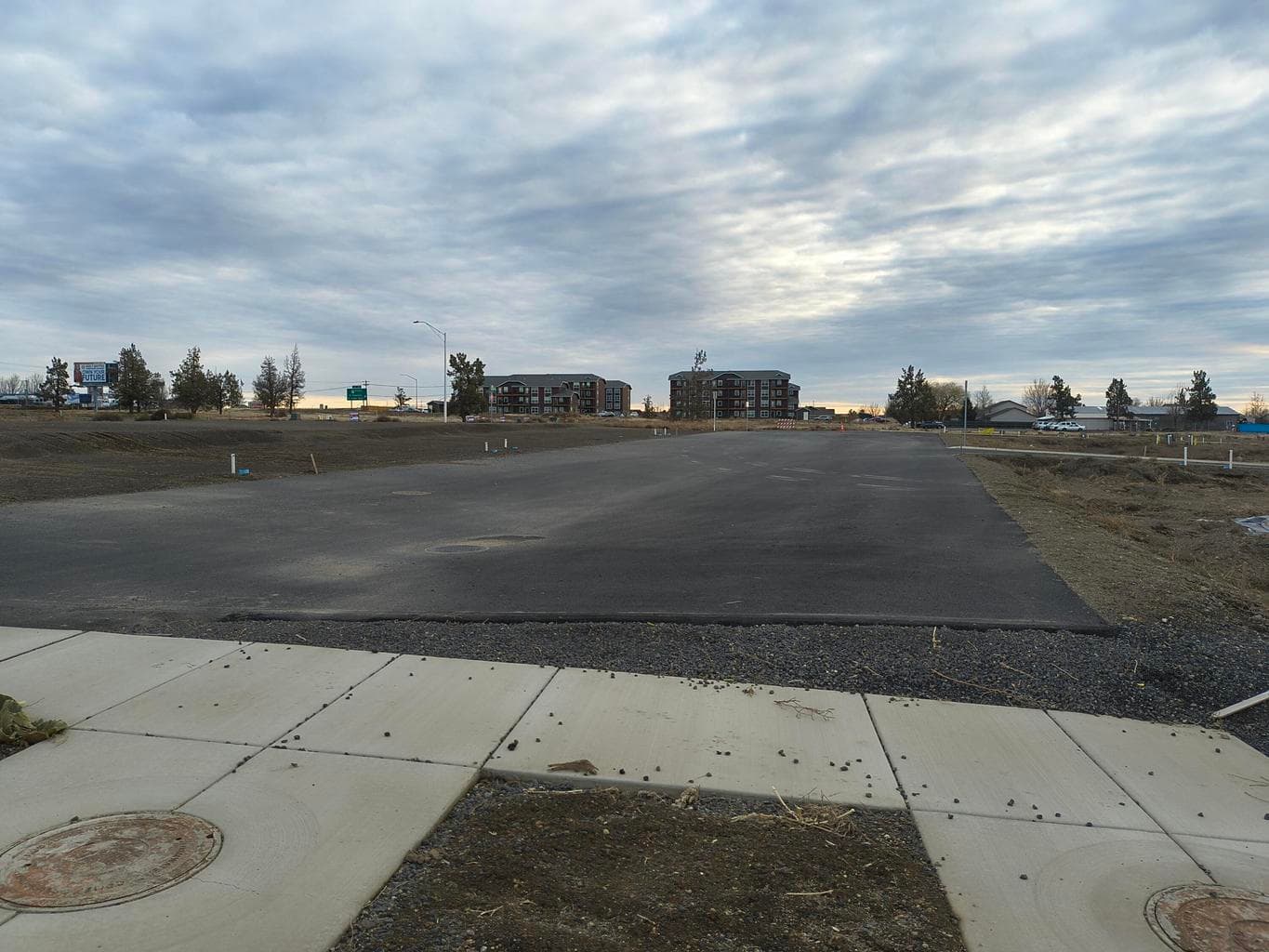 Rear alley with additional parking