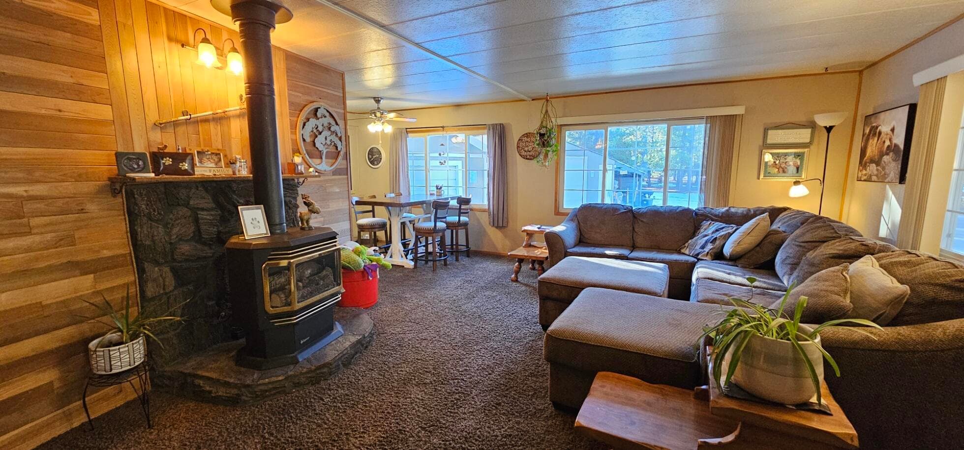 Photo of 16177 Aqua 5 of 29