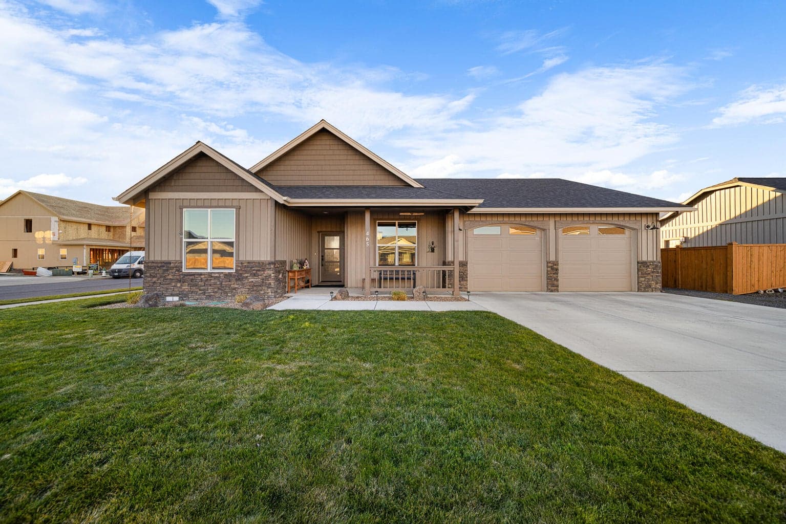 465 Sumner