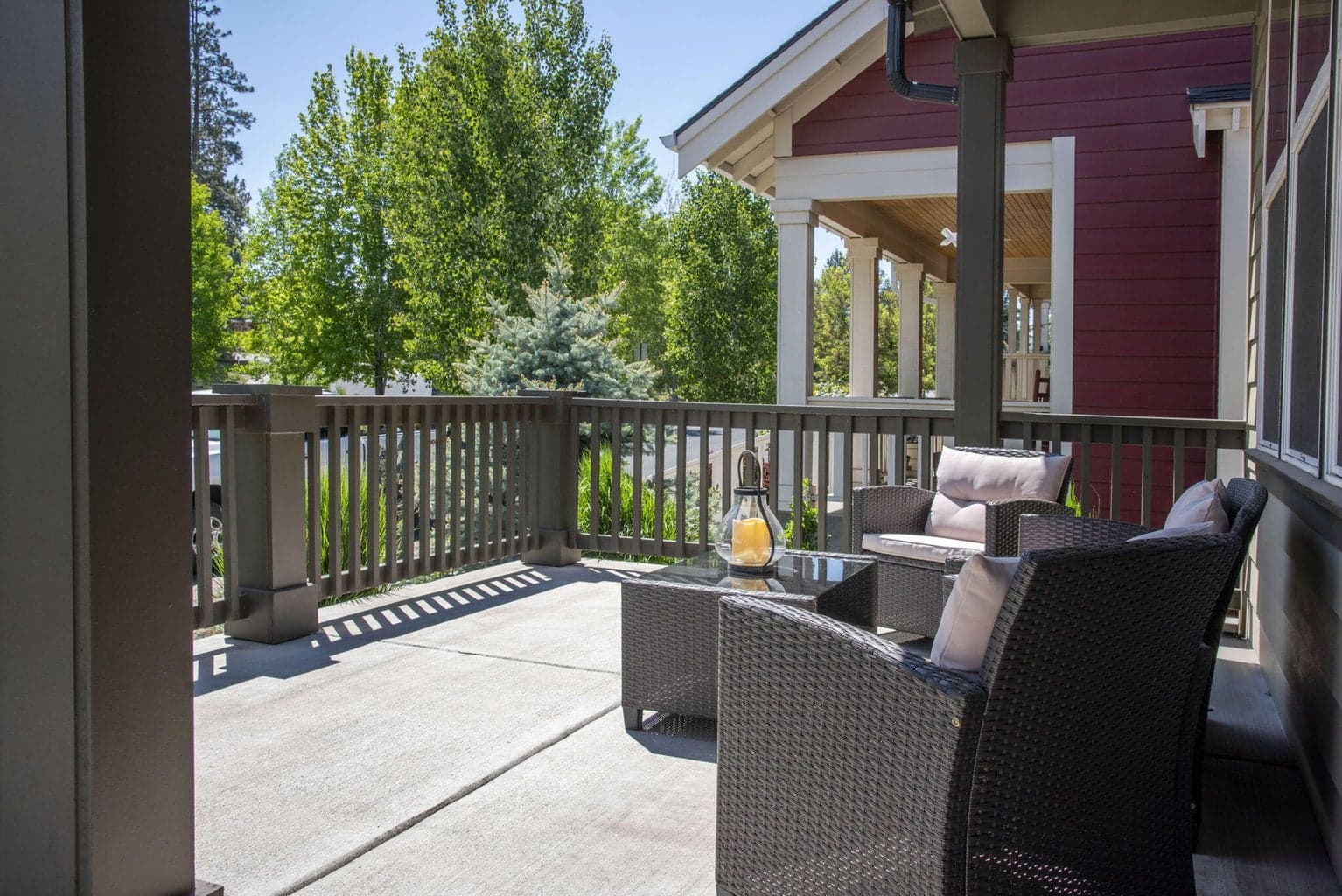 Photo of 936 Black Butte 3 of 36