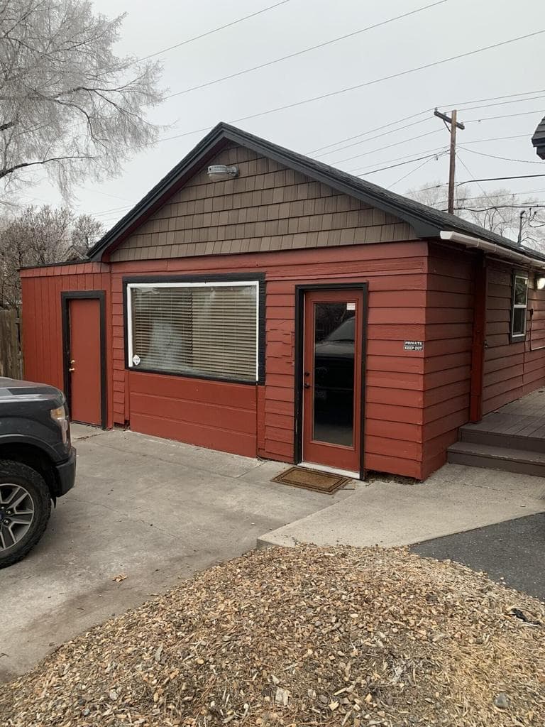 1427 Highland