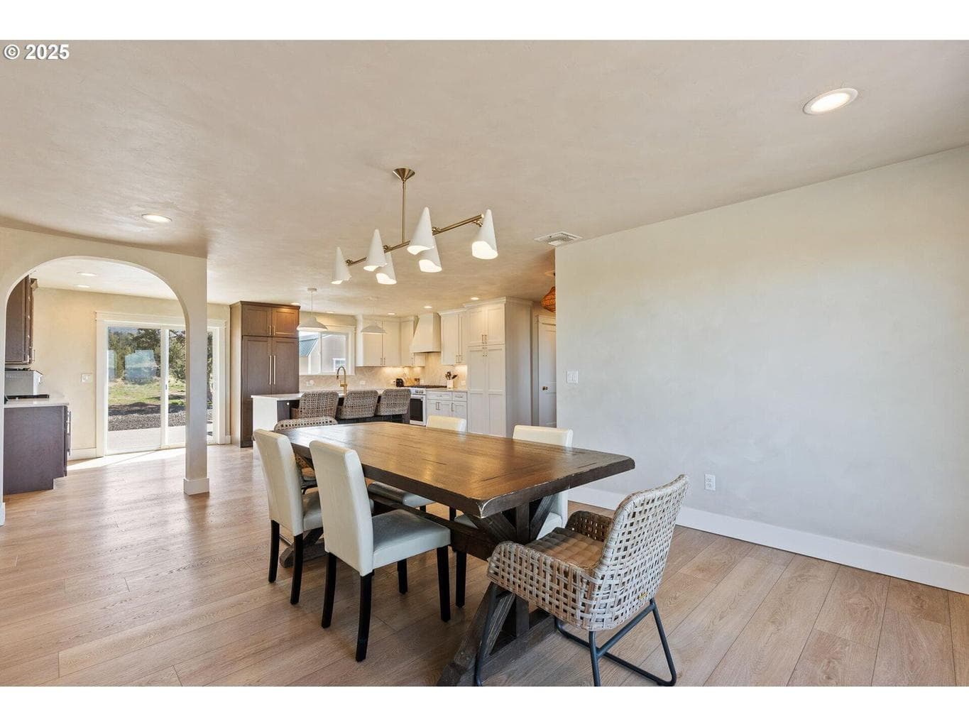 Photo of 13774 Sego Lily 3 of 46