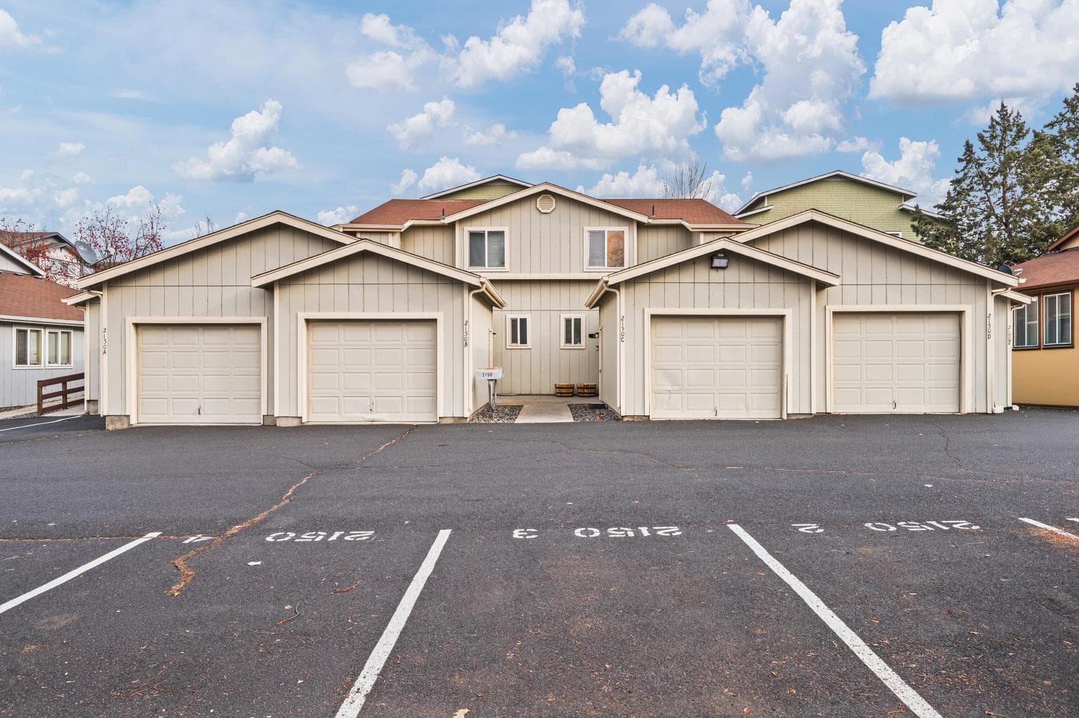 2150 Canyon