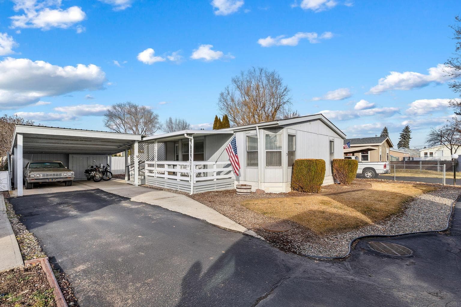 Photo of 185 Harwood 2 of 24