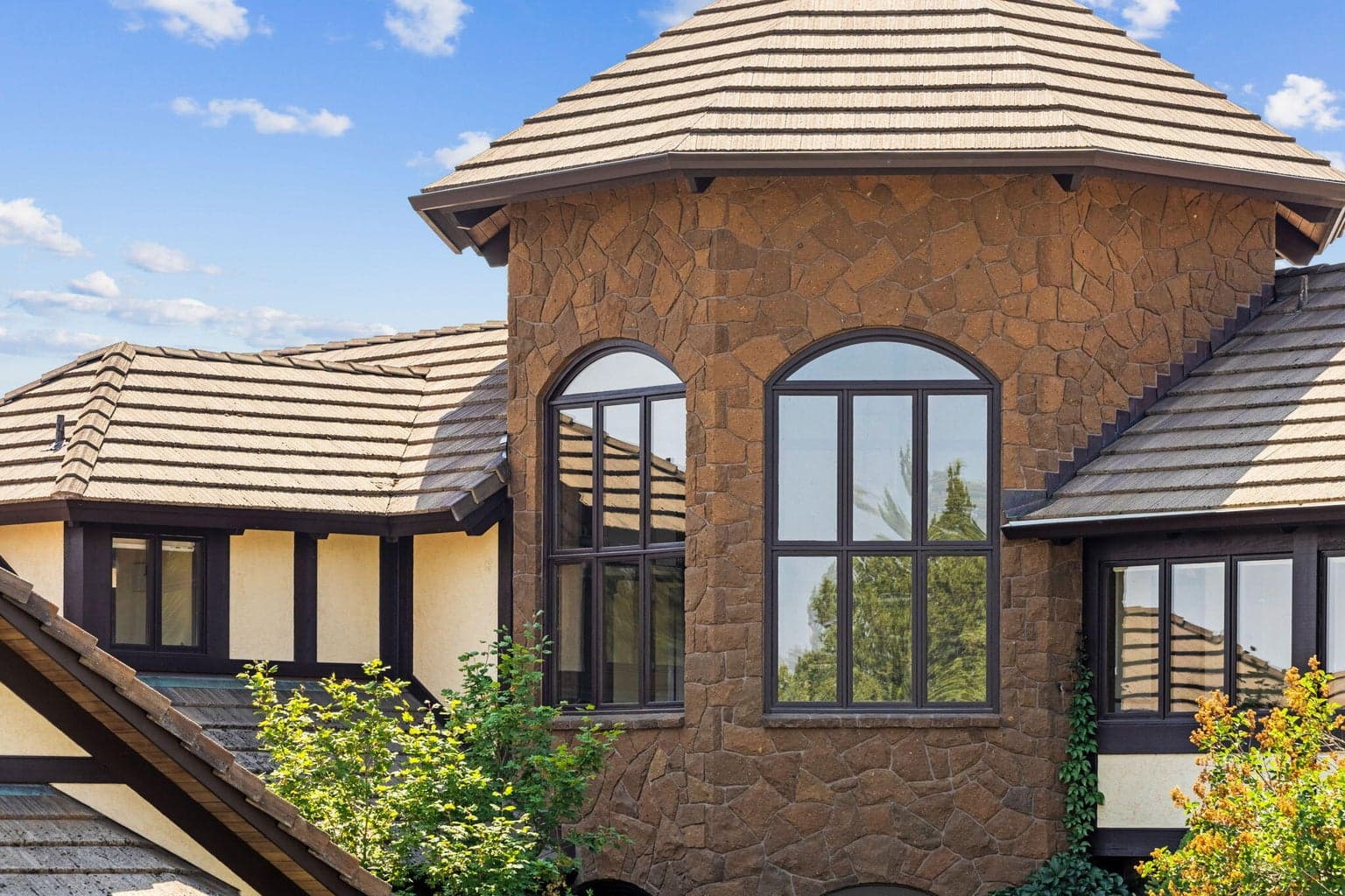 Photo of 17945 Mountain View 4 of 29