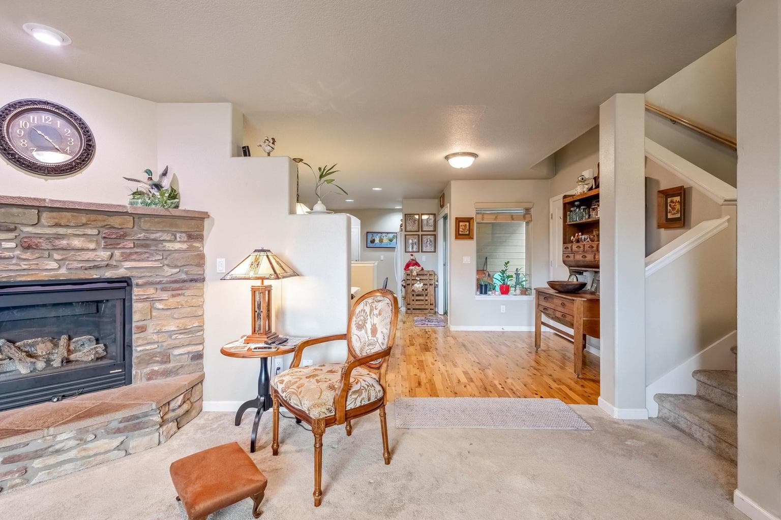 Photo of 1288 Littleton 4 of 35