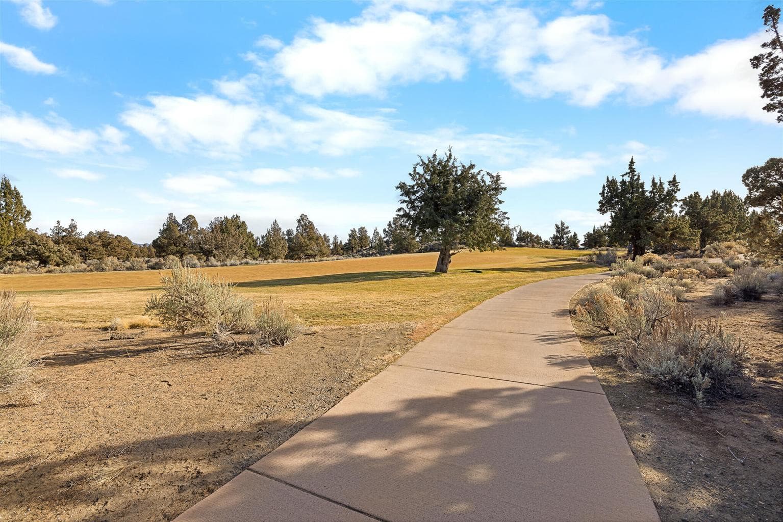 Photo of 65830 Pronghorn Estates Drive 4 of 13