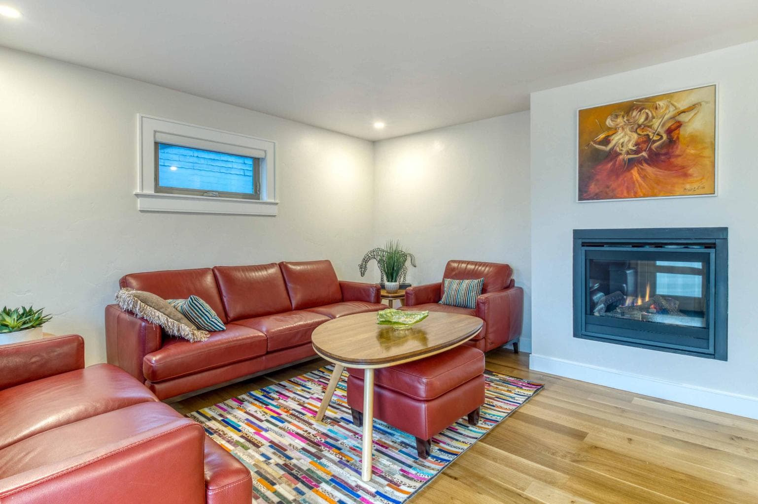 Photo of 120 Sisemore 5 of 36