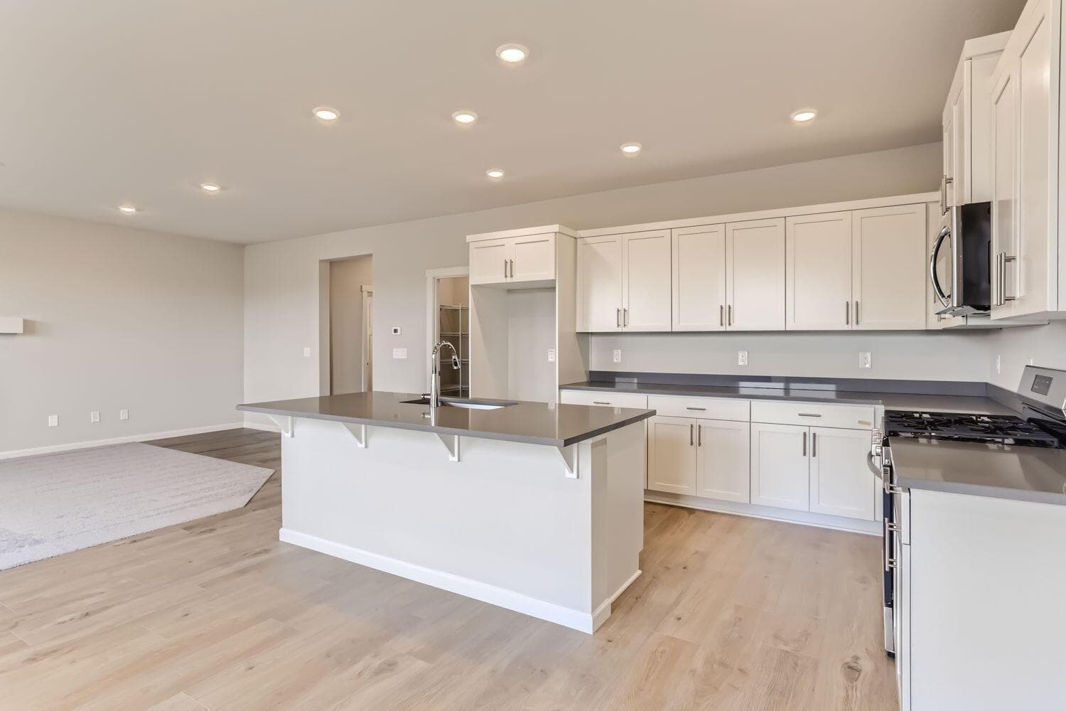 Photo of 20695 Town Dr 4 of 46