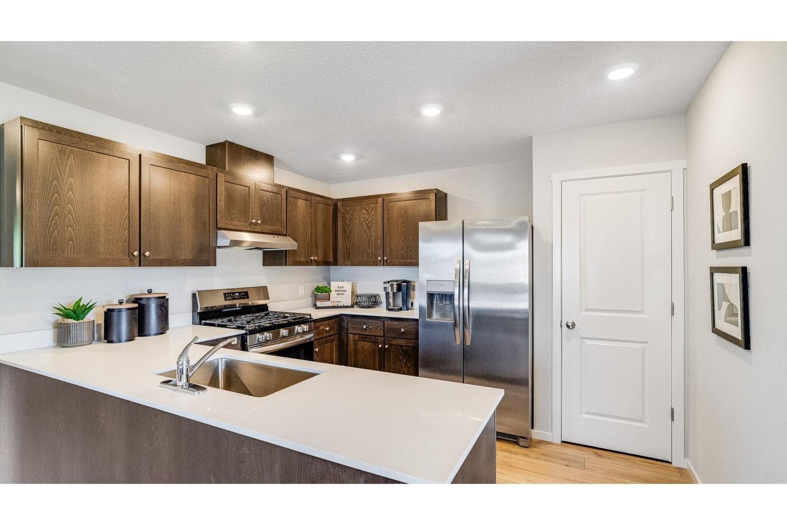 Photo of 51785 Jubilee Pine Dr 4 of 30