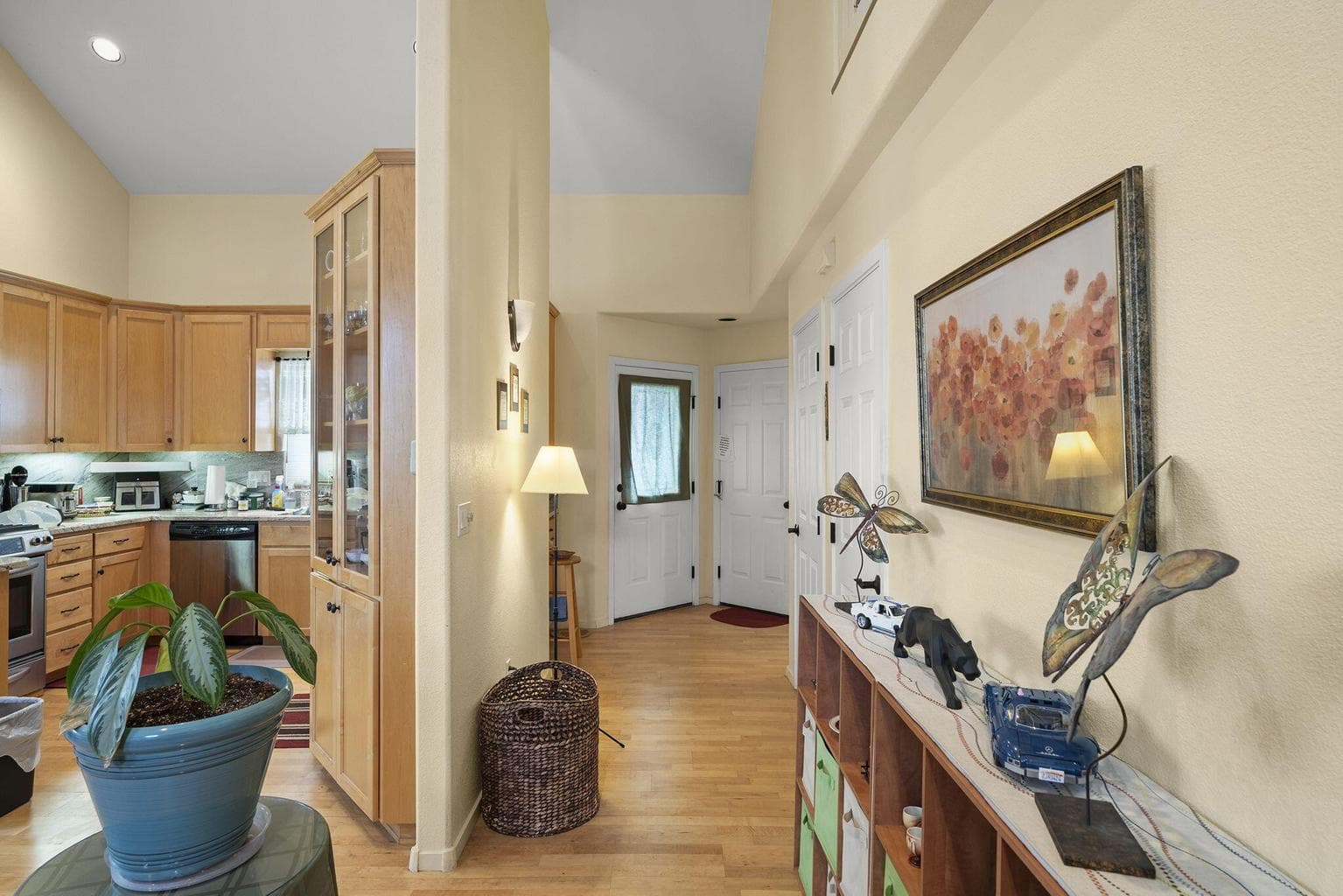 Photo of 438 19th 3 of 29