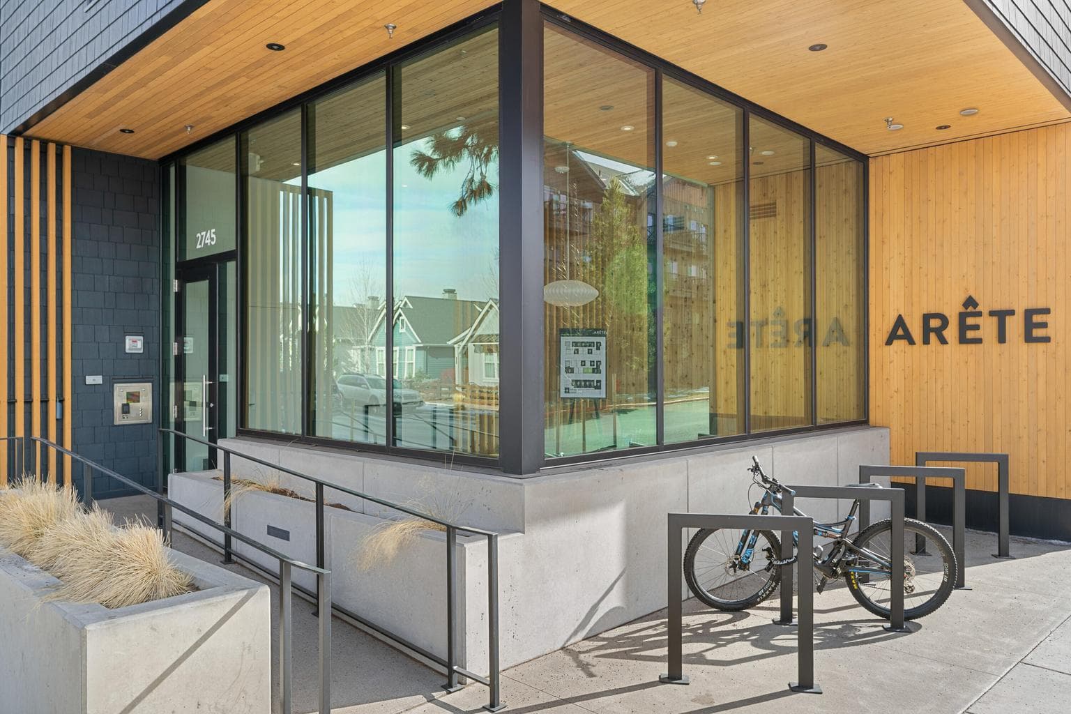 Photo of 2745 Ordway 3 of 29