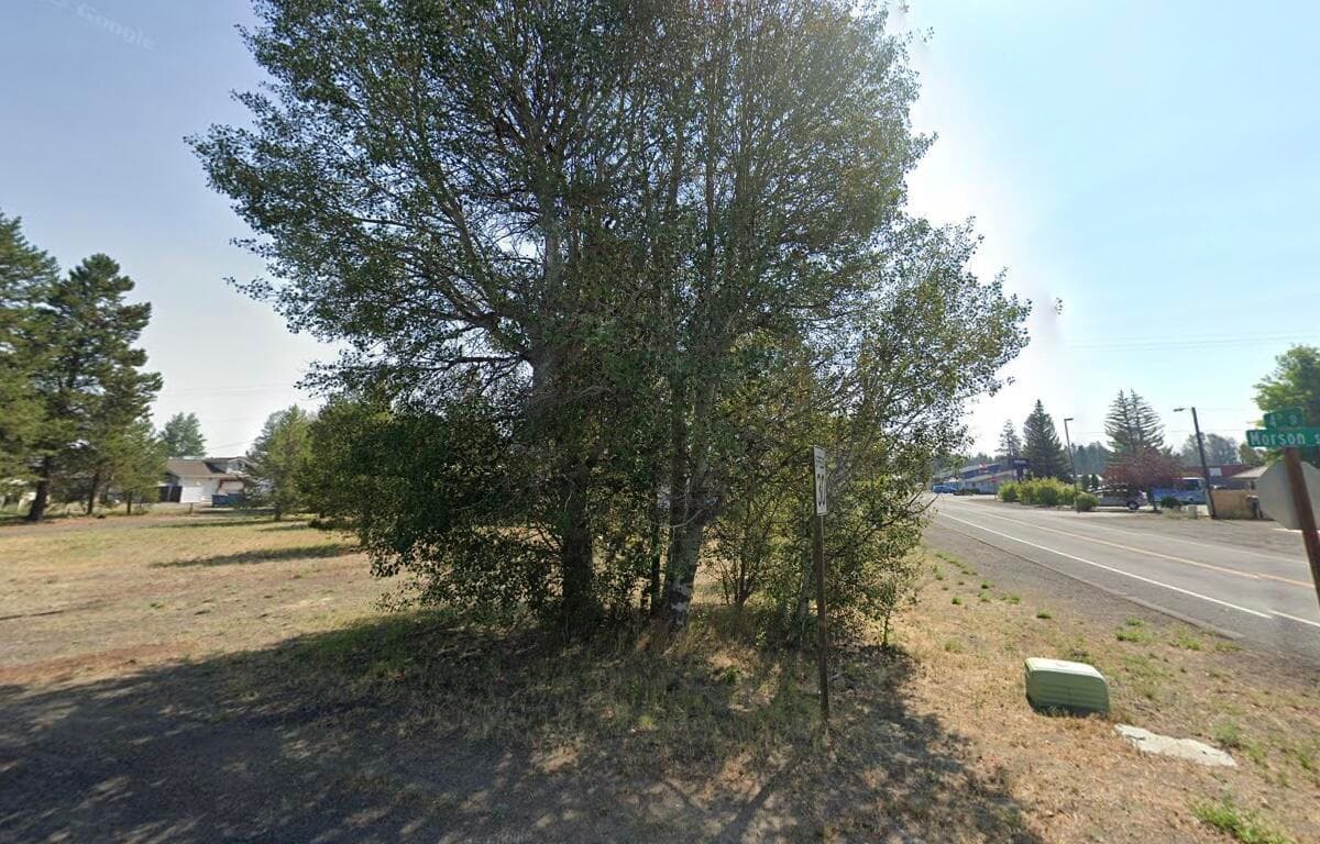 Photo of 51490 Morson 3 of 5