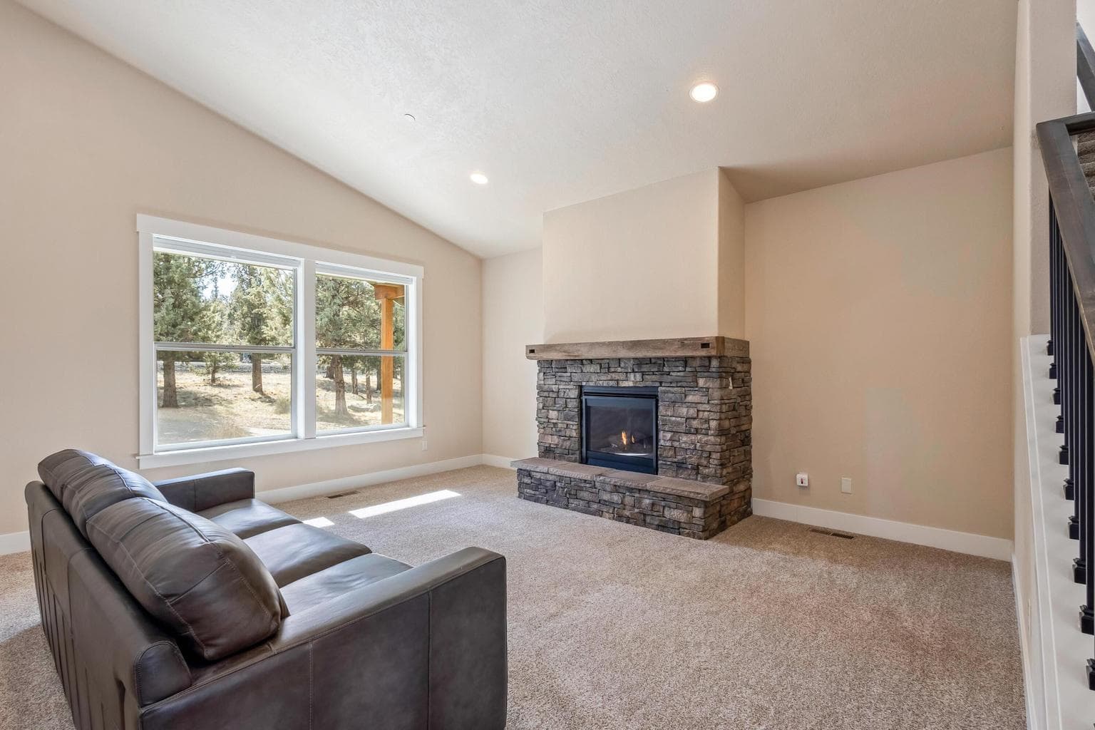 Photo of 7303 Madison 5 of 40