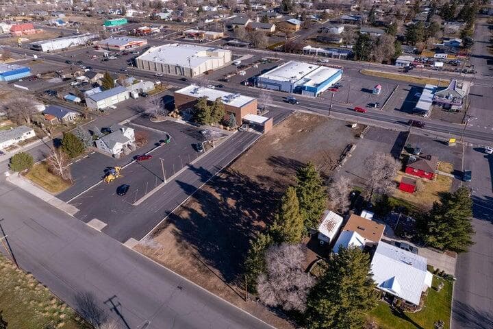 Photo of 660 4th 5 of 19