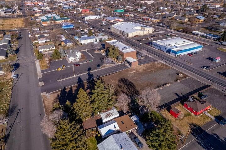 Photo of 660 4th 2 of 19