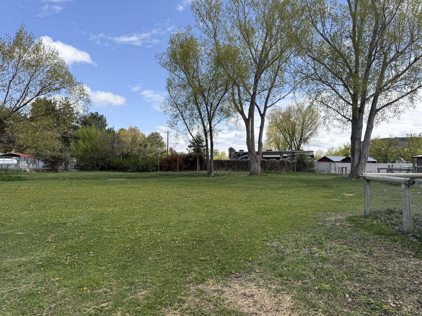 Photo of 972 Main 2 of 32
