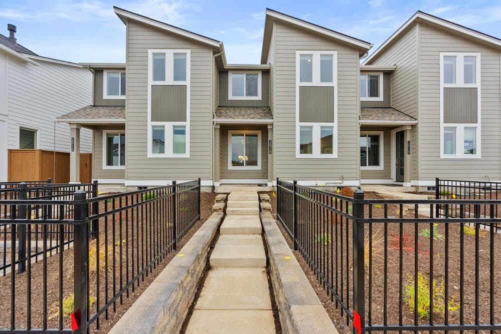 Home will be similar to photos shown