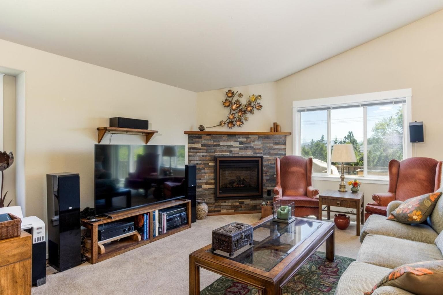 Photo of 3728 29th 5 of 33