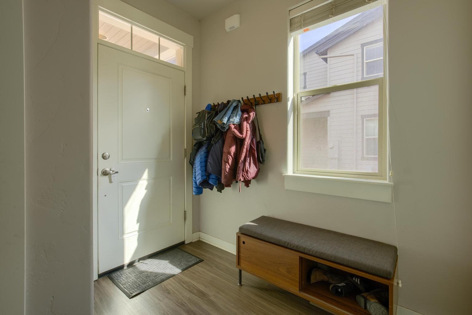 Photo of 3076 Black Butte 4 of 39
