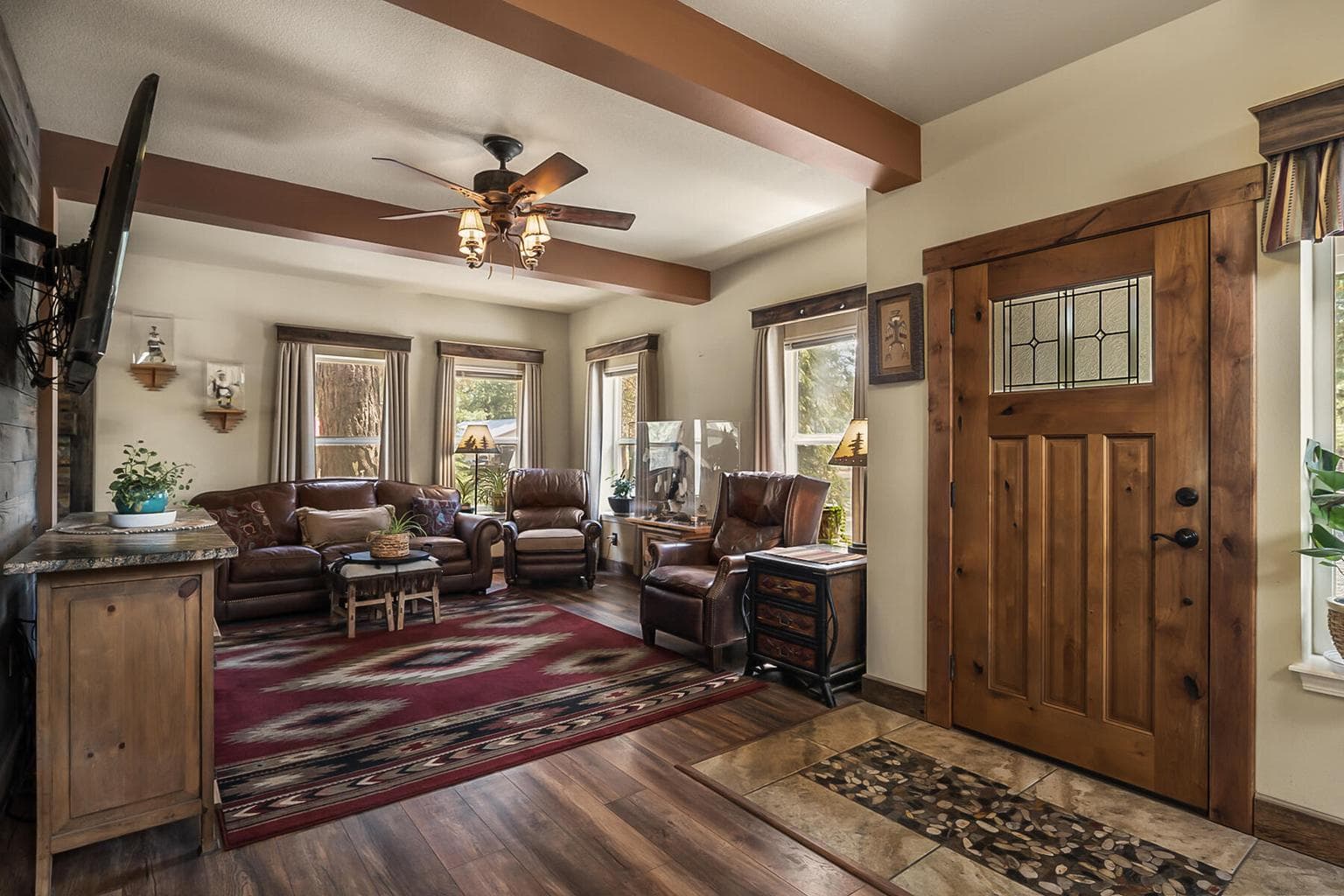 Photo of 15730 Jackpine 4 of 43