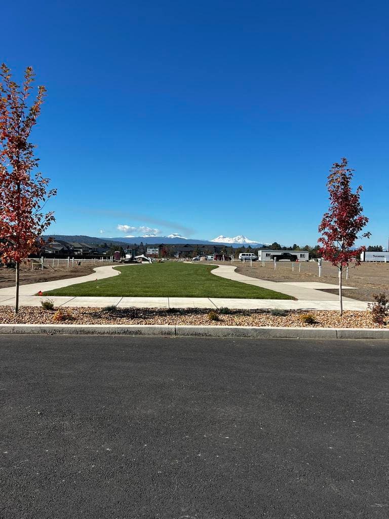 Photo of 3875 Petrosa 3 of 26