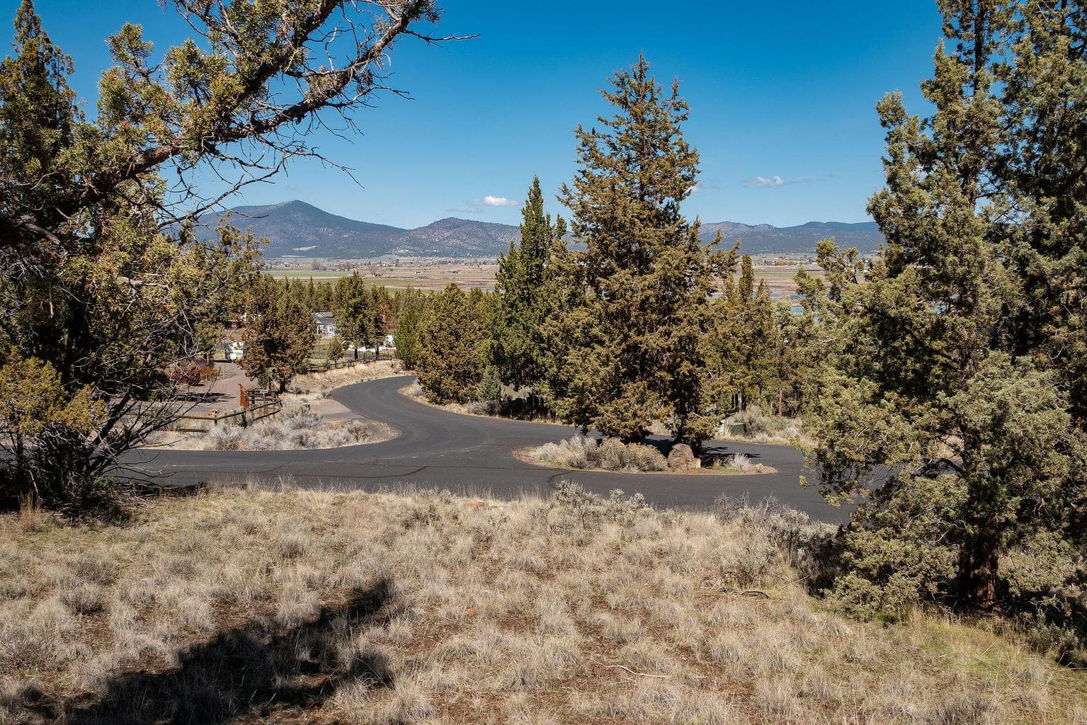 Photo of Crescent Rim 5 of 15
