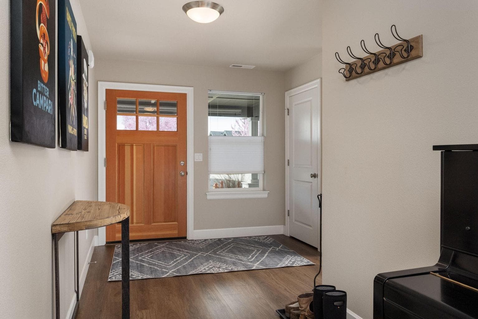 Photo of 450 Oak 3 of 31