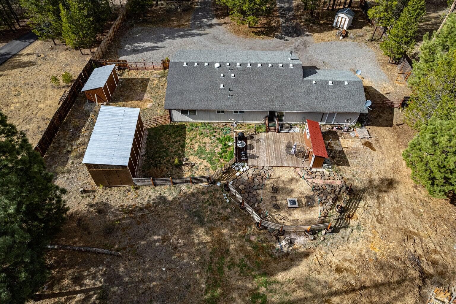 Photo of 15711 Park 5 of 26